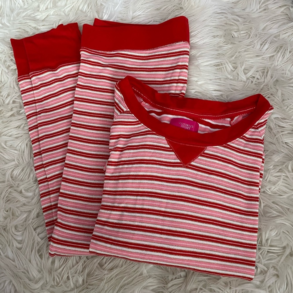 Victoria’s Secret Long Sleeve Pajama Set